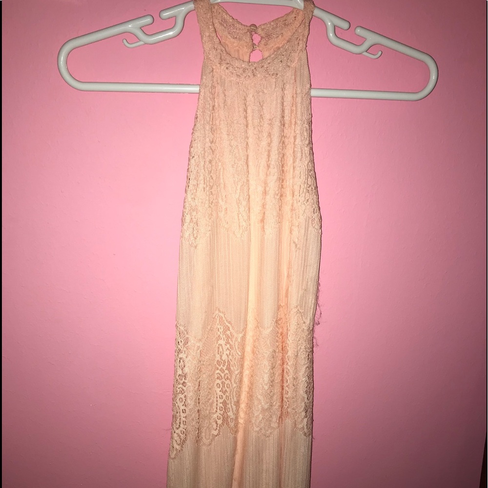 pink dress